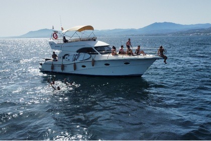 Hyra båt Motorbåt Rodman 44 Fly Marbella