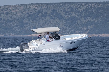 Charter Motorboat Ayros XC22 Krk