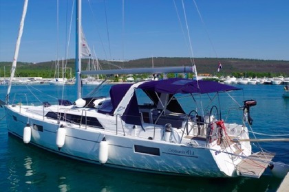 Hire Sailboat BENETEAU OCEANIS 41.1 Sukošan