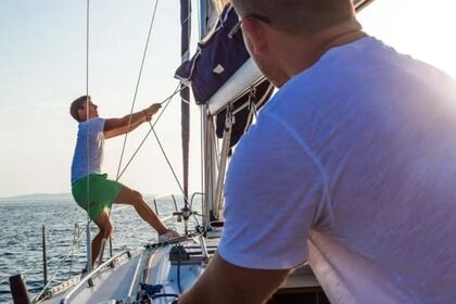 Charter Sailboat Bavaria 37 Zadar