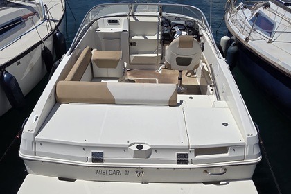 Чартер Моторная яхта Bayliner 642 CUDDY Тулон