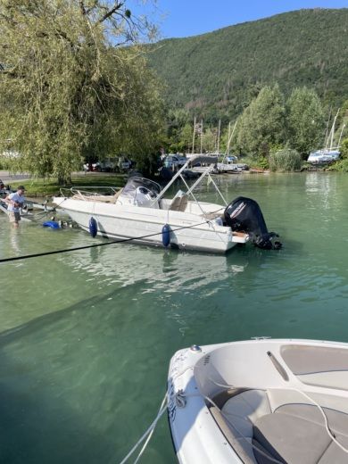 Σεβριγιέ Motorboat B2 Marine Cap ferret 572 Open alt tag text