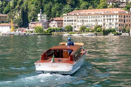 Location Bateau à moteur Vizianello Vizianello Limousine Menaggio