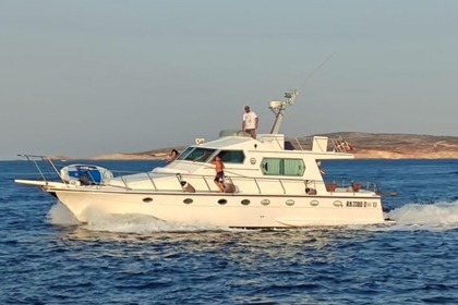 Hire Motorboat Della Pasqua & Carnevali DC13 Salerno