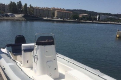 Location Semi-rigide Valiant 760 confort Marseille