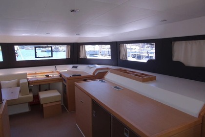 Noleggio Catamarano  Dufour 48 CAT Palermo