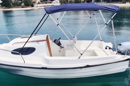 Miete Motorboot Adria Adria sport 500 Rogoznica