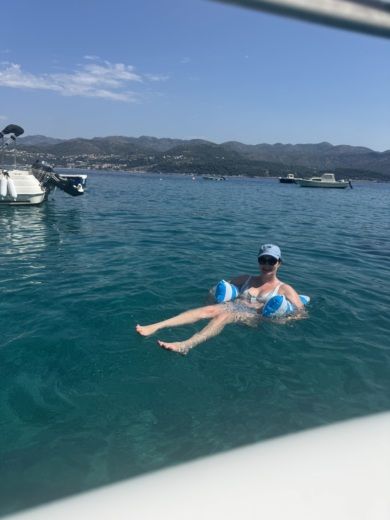 Dubrovnik Motorboat ELAN 18 CC alt tag text