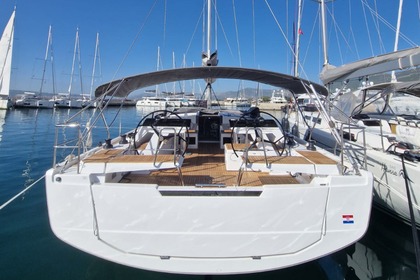 Rental Sailboat Hanse Yachts Hanse 460 - 3 cab Kaštel Gomilica