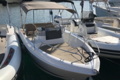 Verhuur Boot zonder vaarbewijs  B2 Marine CAP-FERRET 452 Open Sans Permis Saint-Raphaël