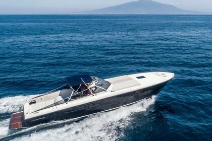 Hire Motorboat ITAMA 38 Sorrento