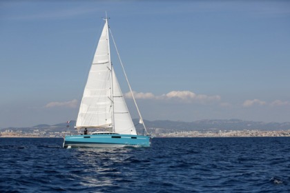 Charter Sailboat RM RM 1070 Marseille