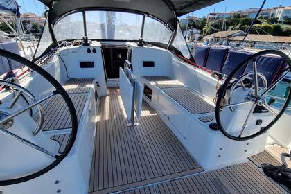 Miete Segelboot Jeanneau Sun Odyssey 380 Golfo Aranci
