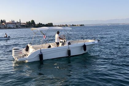 Verhuur Motorboot Saver 690 Open Preko