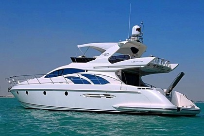 Miete Motoryacht Италия Azimut 50 Dubai