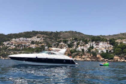 Alquiler Yate a motor Fairline Targa 43 Málaga