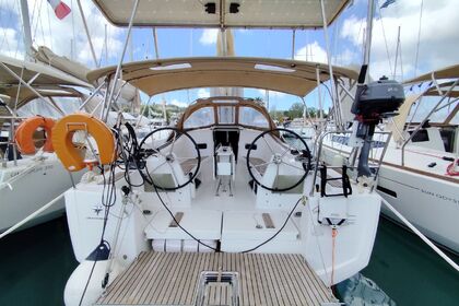 Verhuur Zeilboot JEANNEAU SUN ODYSSEY 349 Kontokali