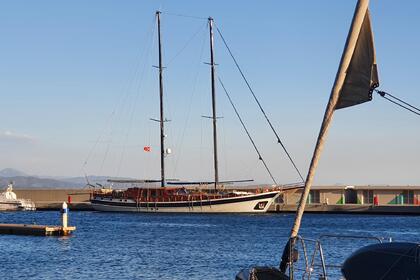 Noleggio Caicco Motor-Sailer Gulet Schooner Bonifacio Bonifacio