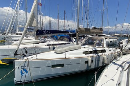 Charter Sailboat Bénéteau Oceanis 38 - 3 cab. Fethiye