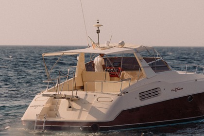 Hire Motorboat Riva turborosso Gallipoli