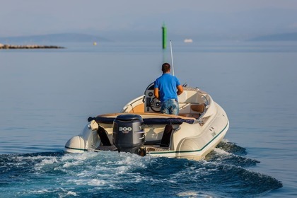 Hire RIB Scanner Envy 710 Supetar