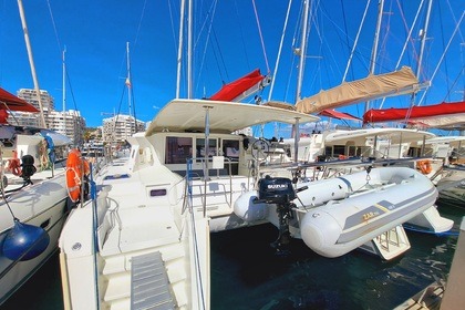 Location Catamaran LAGOON Lagoon 421 Sant Antoni de Portmany