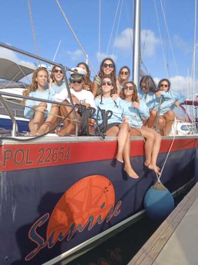 Valência Sailboat Jeanneau Sun Odyssey 43 alt tag text