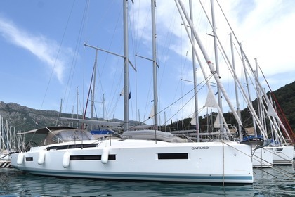Charter Sailboat JEANNEAU Sun Odyssey 490 "LUXE" Dubrovnik