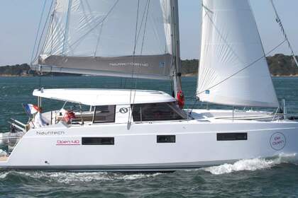 Charter Catamaran BAVARIA NAUTITECH OPEN 40 Hyères
