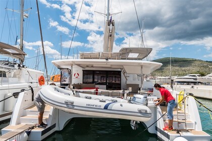 Hyra båt Katamaran Fountaine Pajot Fountaine Pajot Saona 47 Quintet - 5 + 1 cab. Trogir