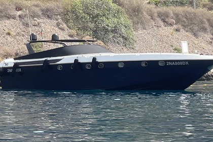 Noleggio Yacht a motore Cantiere di baia B 60 Taormina