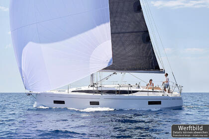 Чартер Парусная яхта Bavaria Yachtbau Bavaria C38 Пунат