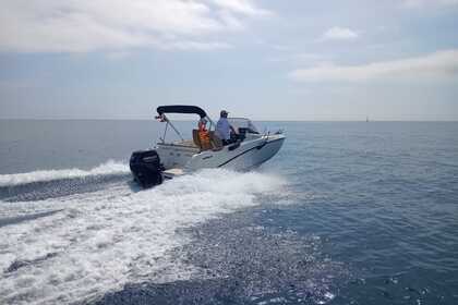 Charter Motorboat Quicksilver open sundek Argelès-sur-Mer