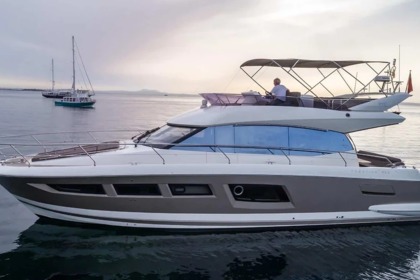 Hyra båt Yacht Jeanneau Prestige 500 Fly Cannes