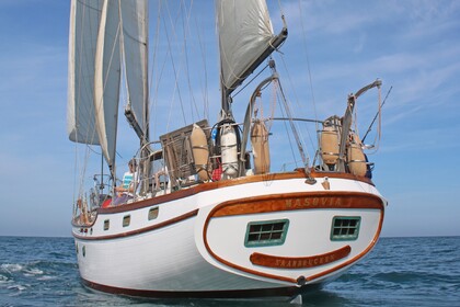 Charter Sailboat Blue Water Vagabond 47 Carnon