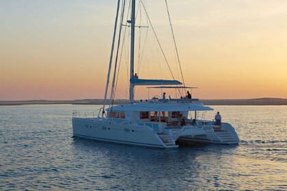 Hire Catamaran Lagoon Lagoon 620 Antigua and Barbuda