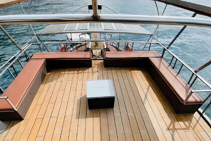 Rental Motor yacht Galeon Gozzo 24 metri Capri