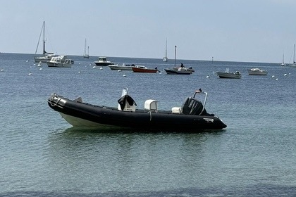 Hyra båt Motorbåt BOMBARD EXPLORER 5,8 Lorient