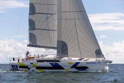 Verhuur Zeilboot Dufour Yachts Dufour 44 Trogir
