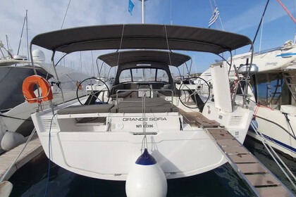 Charter Sailboat  Dufour 530 (5+1) Laurium