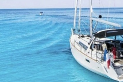 Charter Sailboat Janneau Voyage 12.50 Palermo