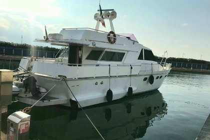 Noleggio Yacht Cantieri Navali Liguri Ghibli La Spezia