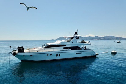 Verhuur Motorboot Guy Couach 2200 Fly Cannes