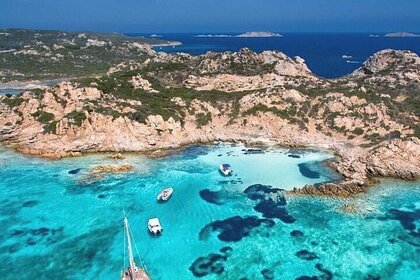Hire Motorboat Kardis 580 Porto Rotondo