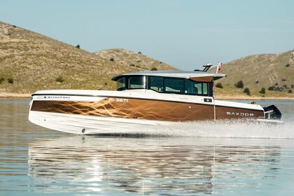Charter Motorboat Saxdor 320 GTC Croatia