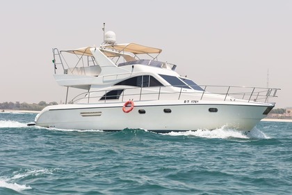 Hire Motorboat Luxury Yachts 2020 Dubai