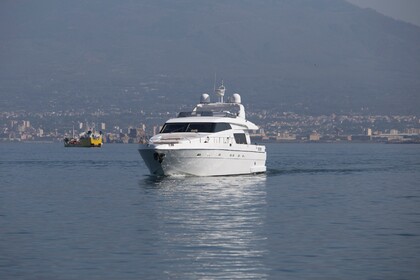 Noleggio Yacht a motore San Lorenzo San Lorenzo 62 Castellammare di Stabia