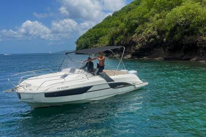 Rental Motorboat Beneteau Flyer 7.7 SUN DECK Fort-de-France
