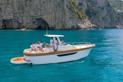 Miete Motorboot Mimi Libeccio Open T-Top Capri