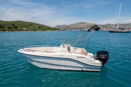 Rental Motorboat QUICKSILVER 455 Open Trogir